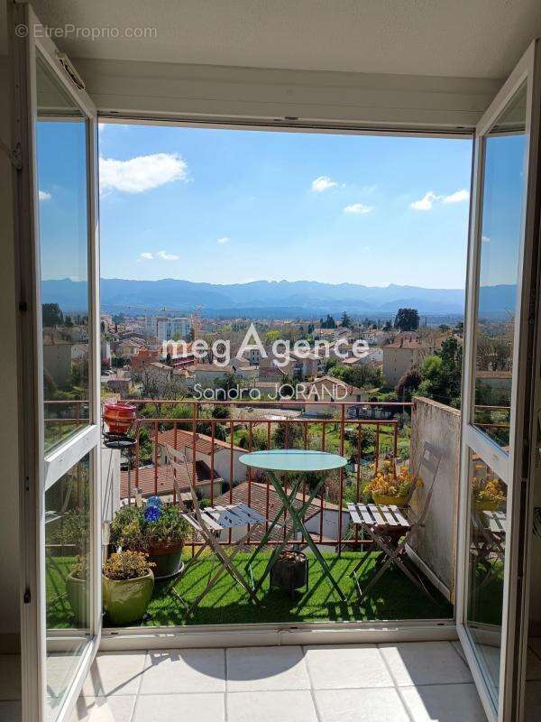 Appartement à ROMANS-SUR-ISERE