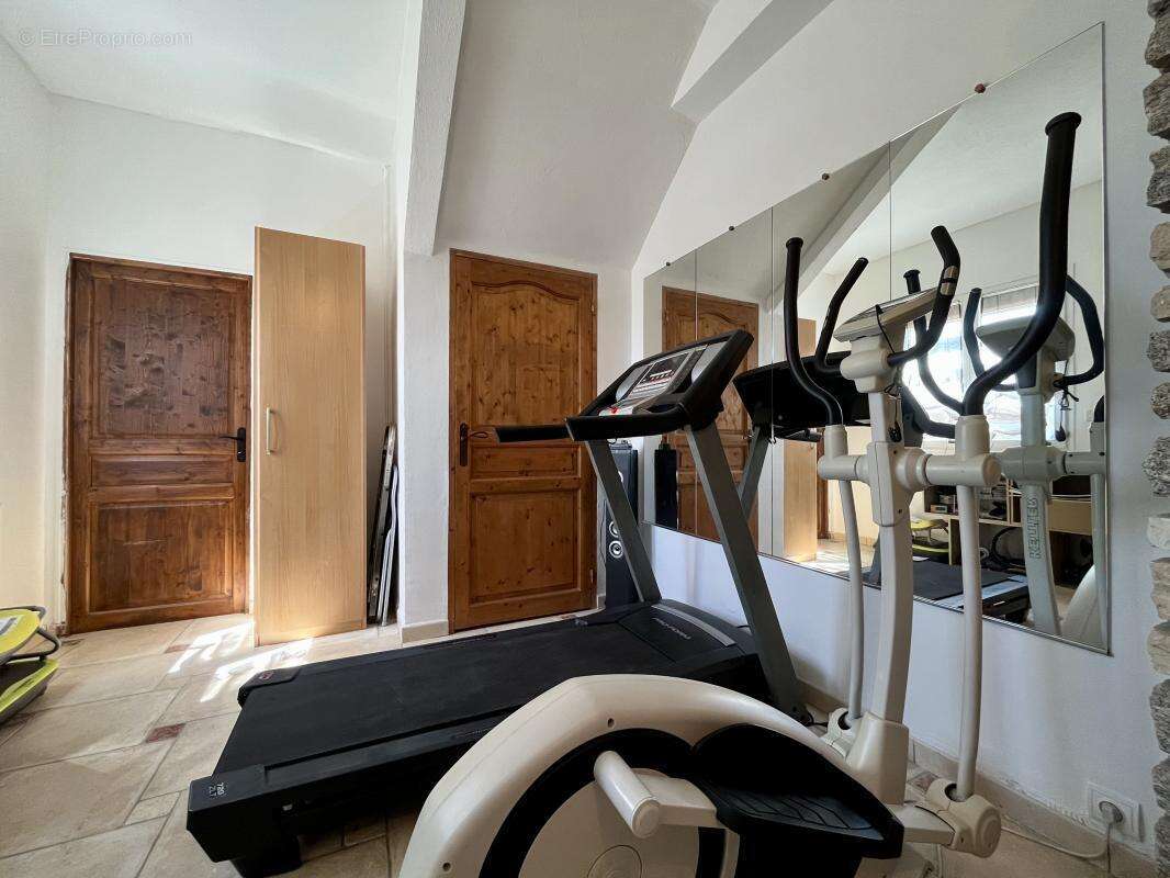 Maison à NOTRE-DAME-DE-L'OSIER