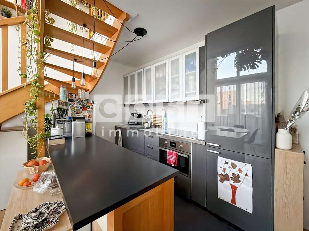 Appartement à GENNEVILLIERS