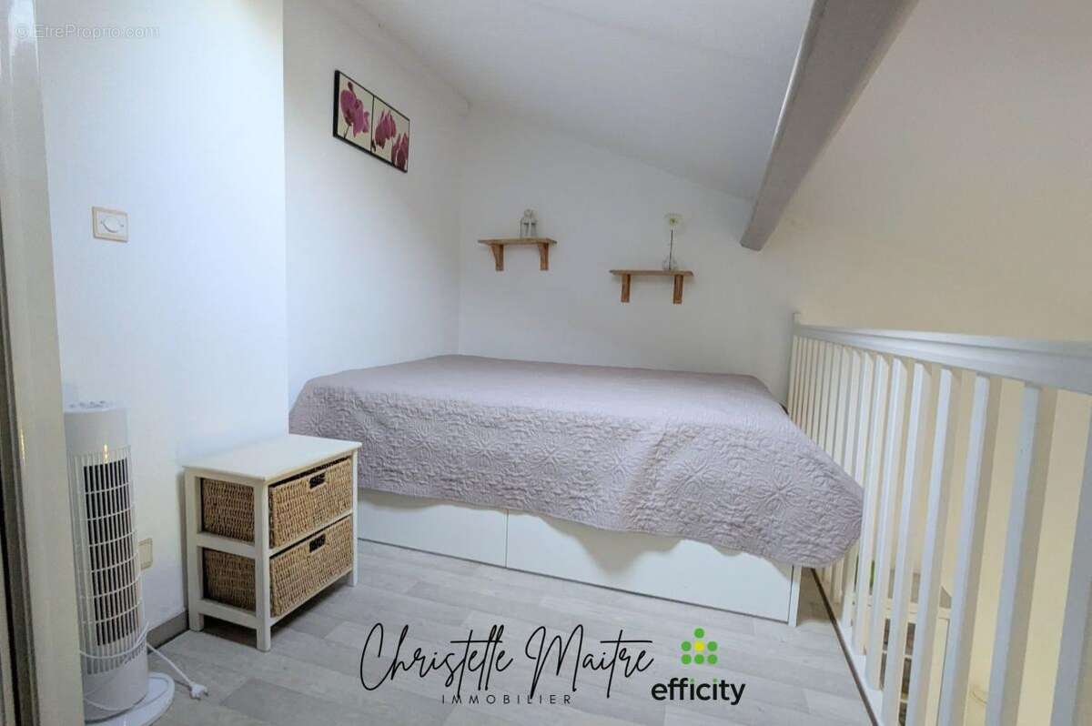 Maison 31 m² à Mouries  - photo 10