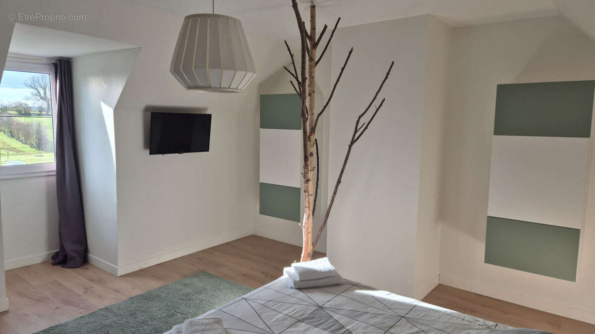 Maison à AUMEVILLE-LESTRE