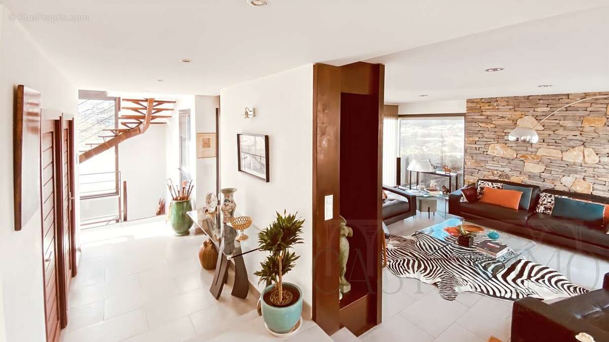 Maison à SAINT-GELY-DU-FESC