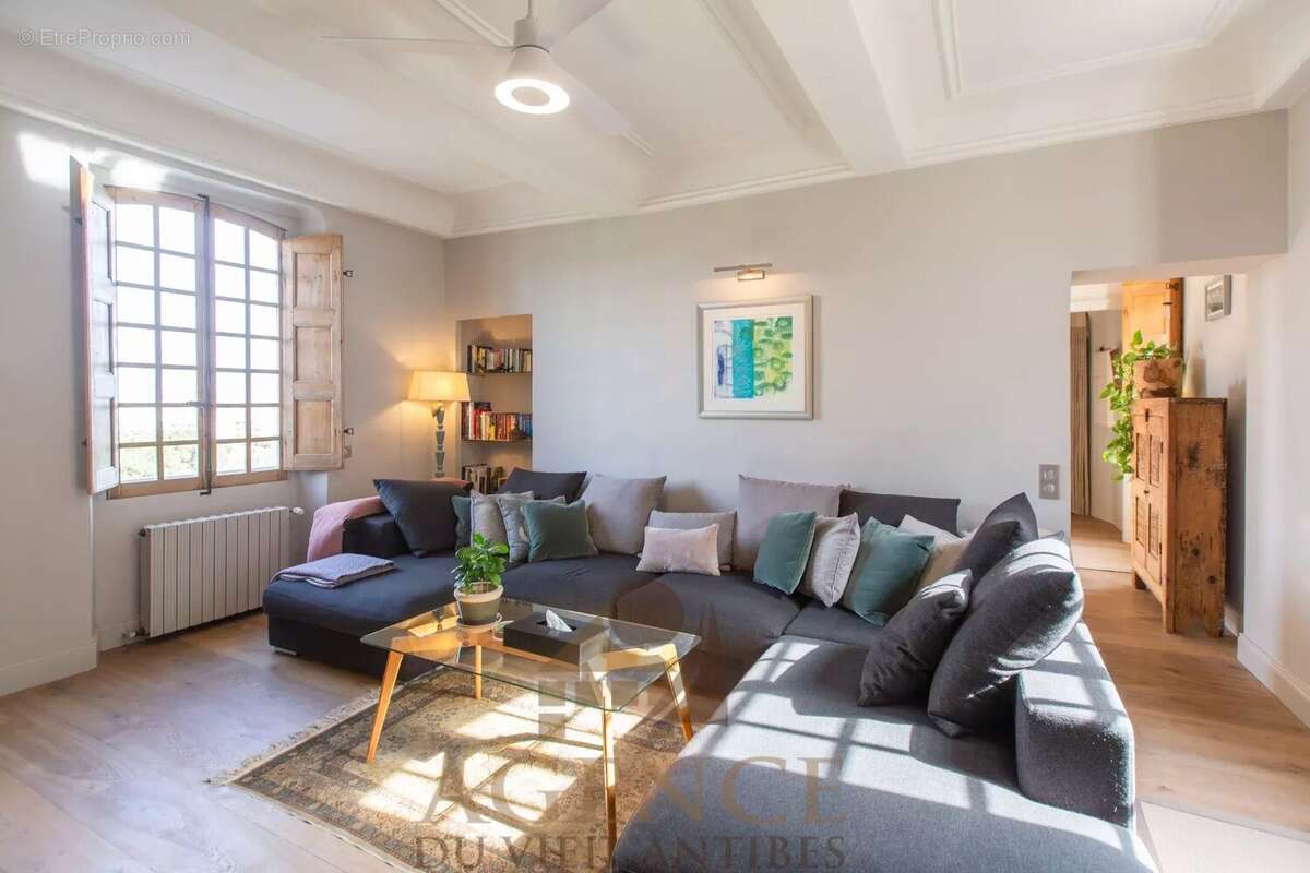 Appartement à ANTIBES