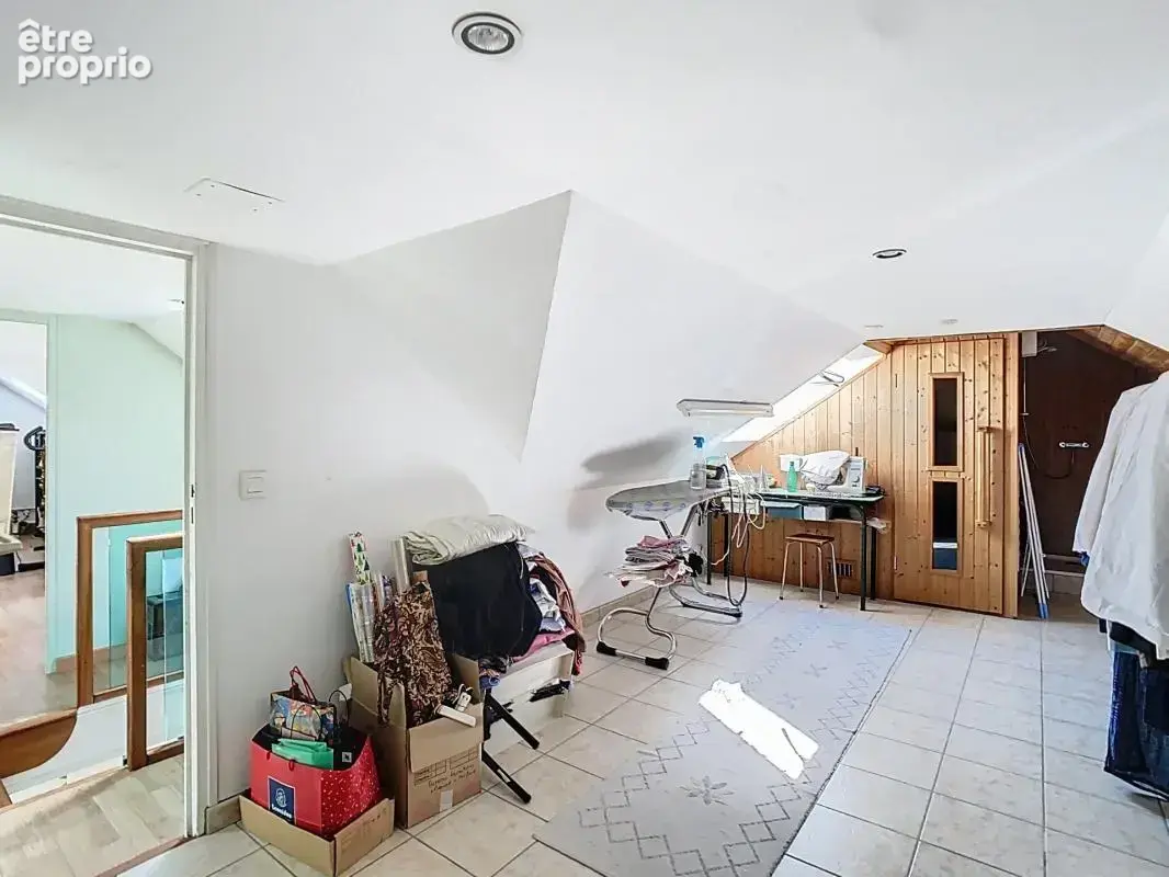 2 maisons (286 m² habitables/352 m² au sol en tout) sur un terrain de 850 m² à 20 MN à pieds du RER D "FOSSES - SURVILLIERS" - photo 17