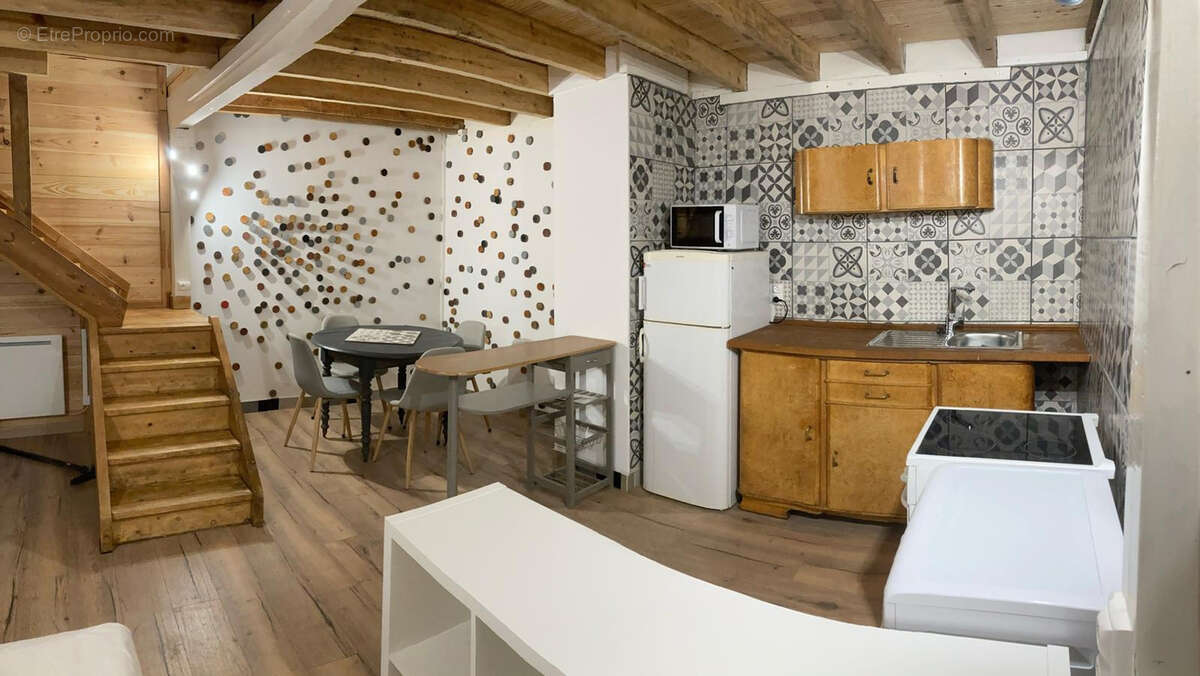 Appartement à SAINT-ETIENNE