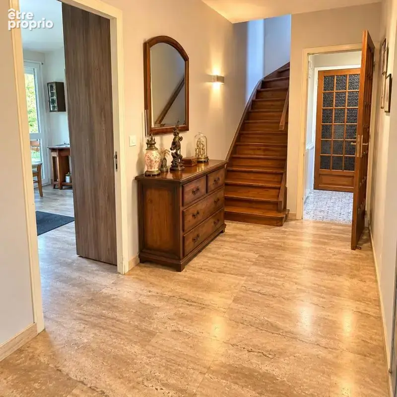 Pavillon traditionnel 7pièces 4chambres À Vendre - photo 13