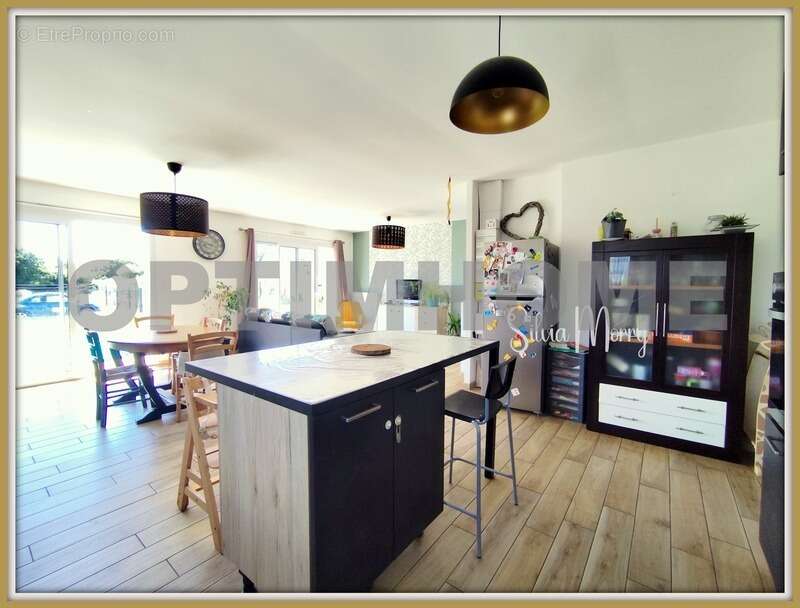 Maison à vendre 4 pièces à SAINT VOUGAY (29) - photo 4
