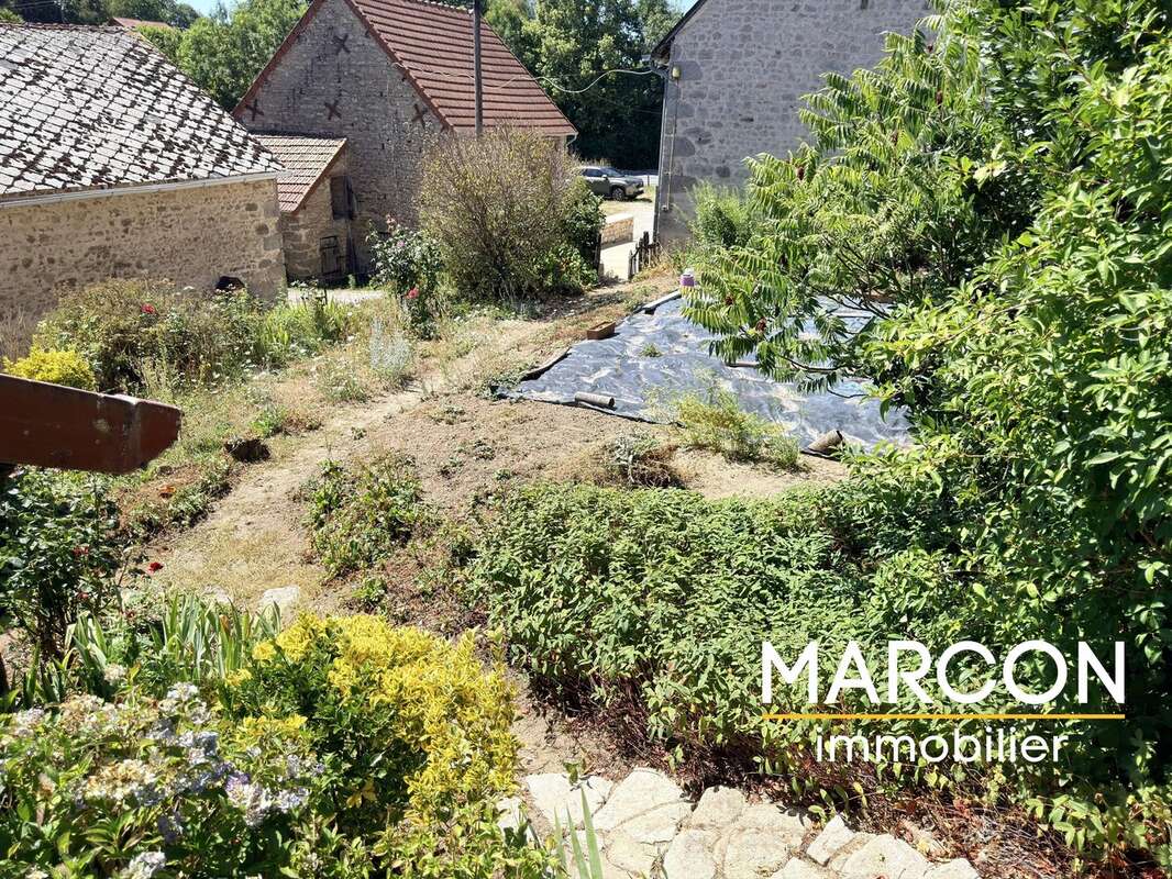 Maison 131 m² à Gueret  - photo 32