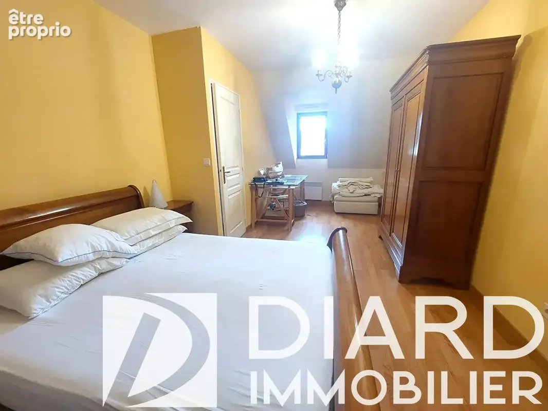 ARGENTRE DU PLESSIS - 3 chambres + 1 bureau - photo 10