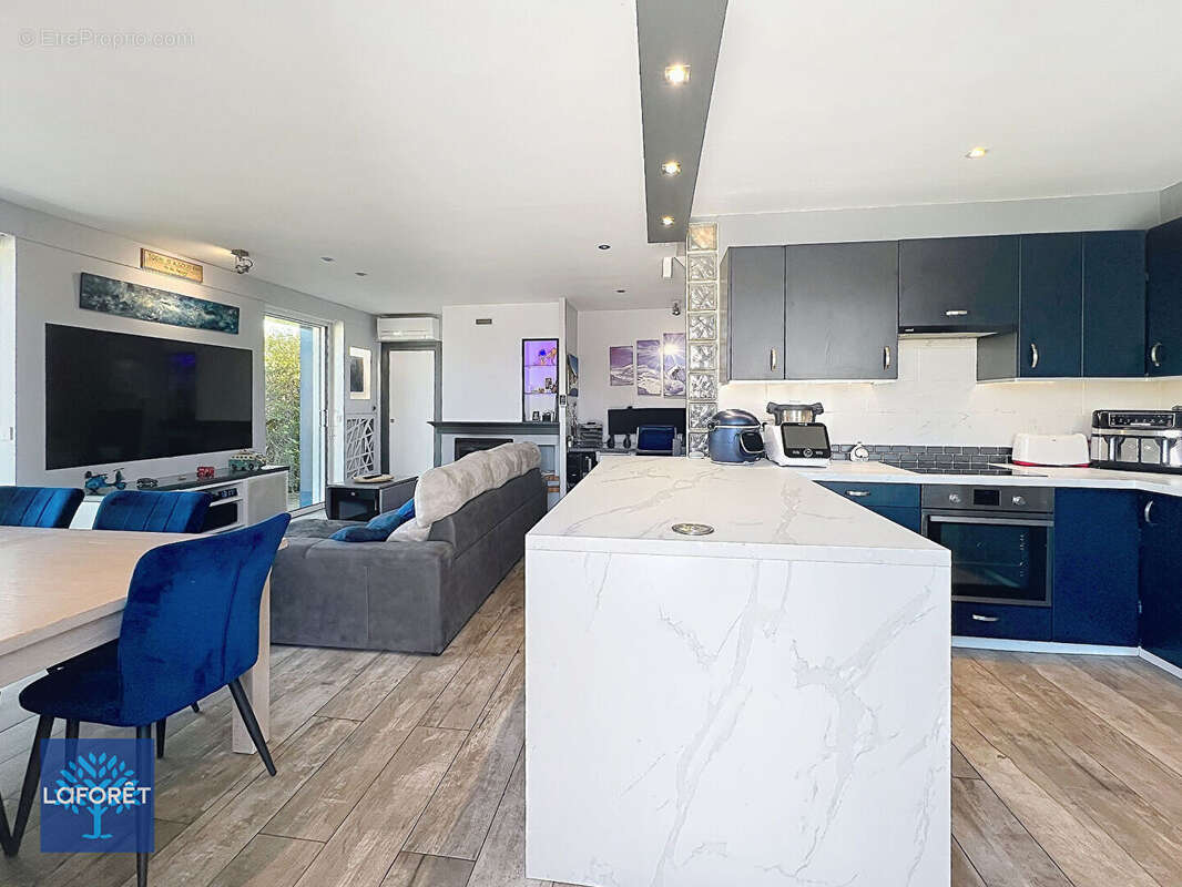 Maison à CORBEIL-ESSONNES