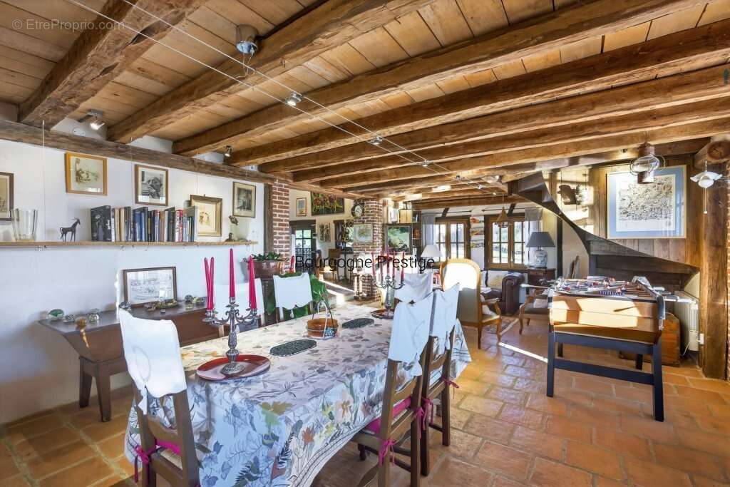 Maison à LOUHANS