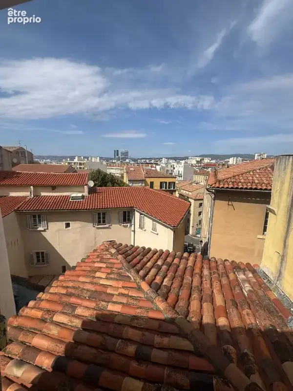 Appartement à MARSEILLE-2E