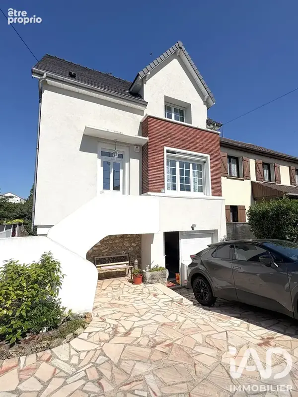 Photo 1 - Maison à LIVRY-GARGAN