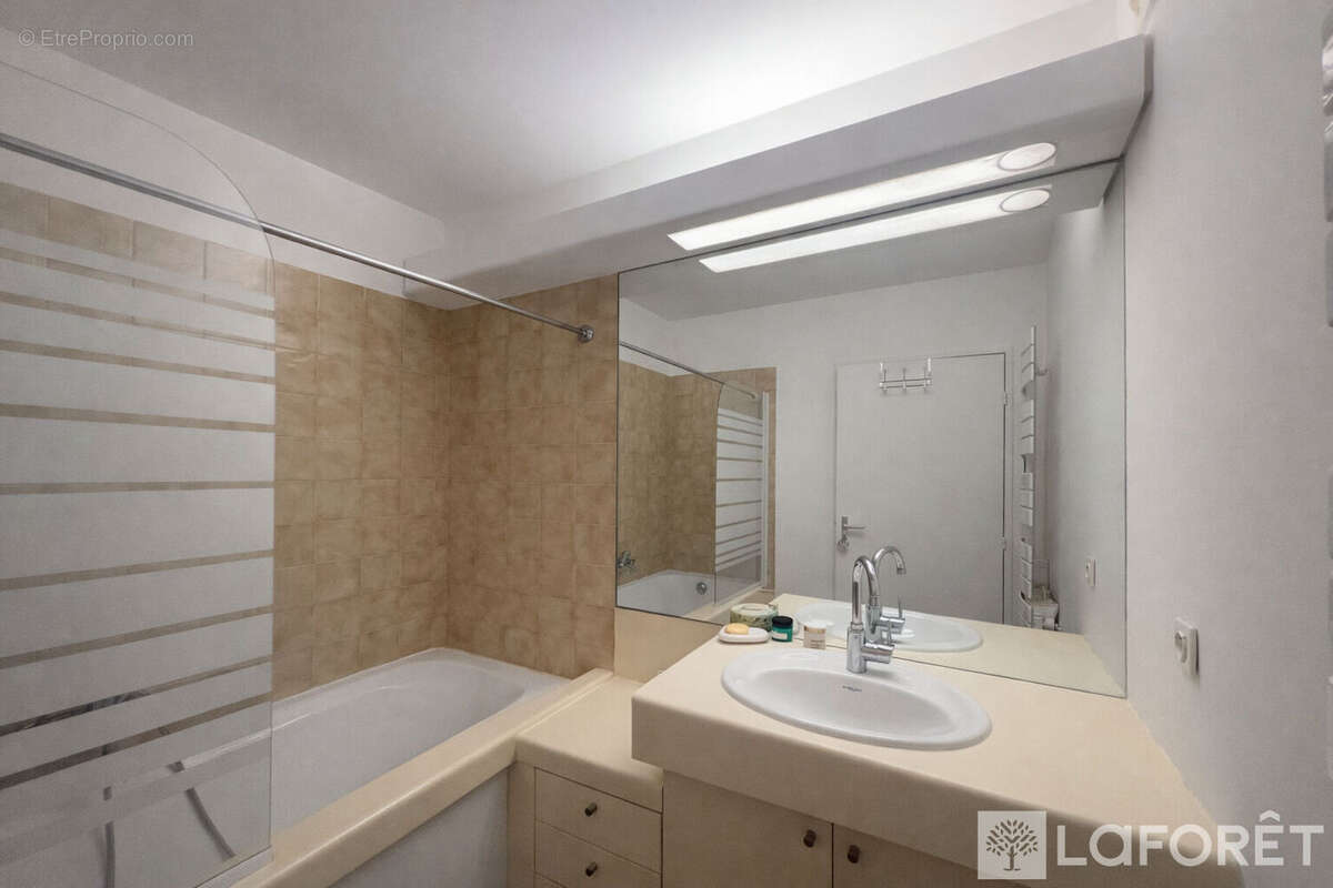 Appartement Sevres 3 pièces - 70 m2 - photo 5