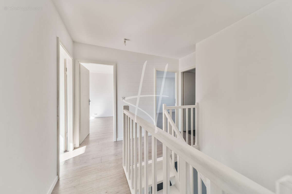 Maison à HUSSIGNY-GODBRANGE