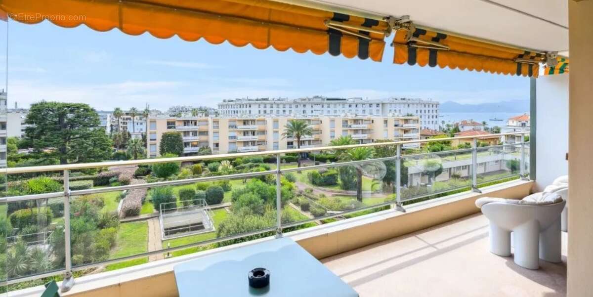 Basse californie proche croisette bel appartement renove - vue mer - photo 2