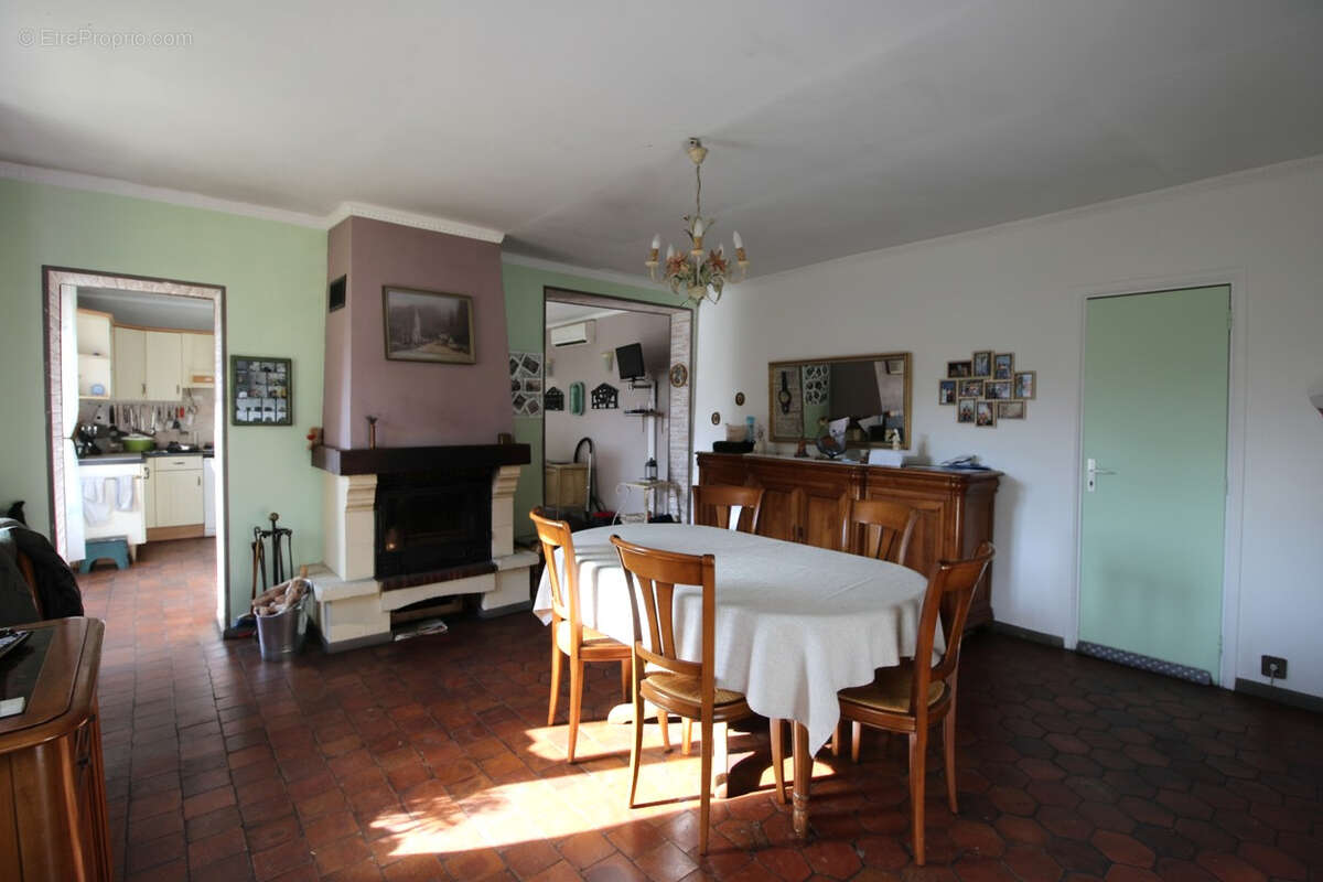 Maison à CHARTAINVILLIERS