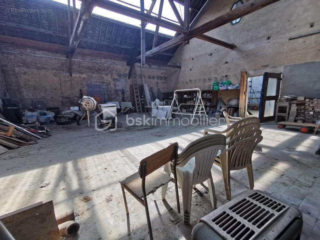 Maison et Batiments - photo 11