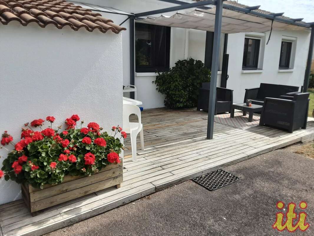 Maison à SAINTE-FOY