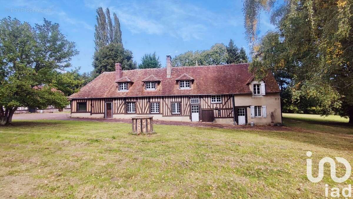 Photo 2 - Maison à SAINT-GERVAIS-DES-SABLONS