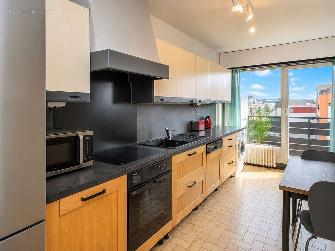 Appartement 78 m² à Thonon-Les-Bains  - photo 4