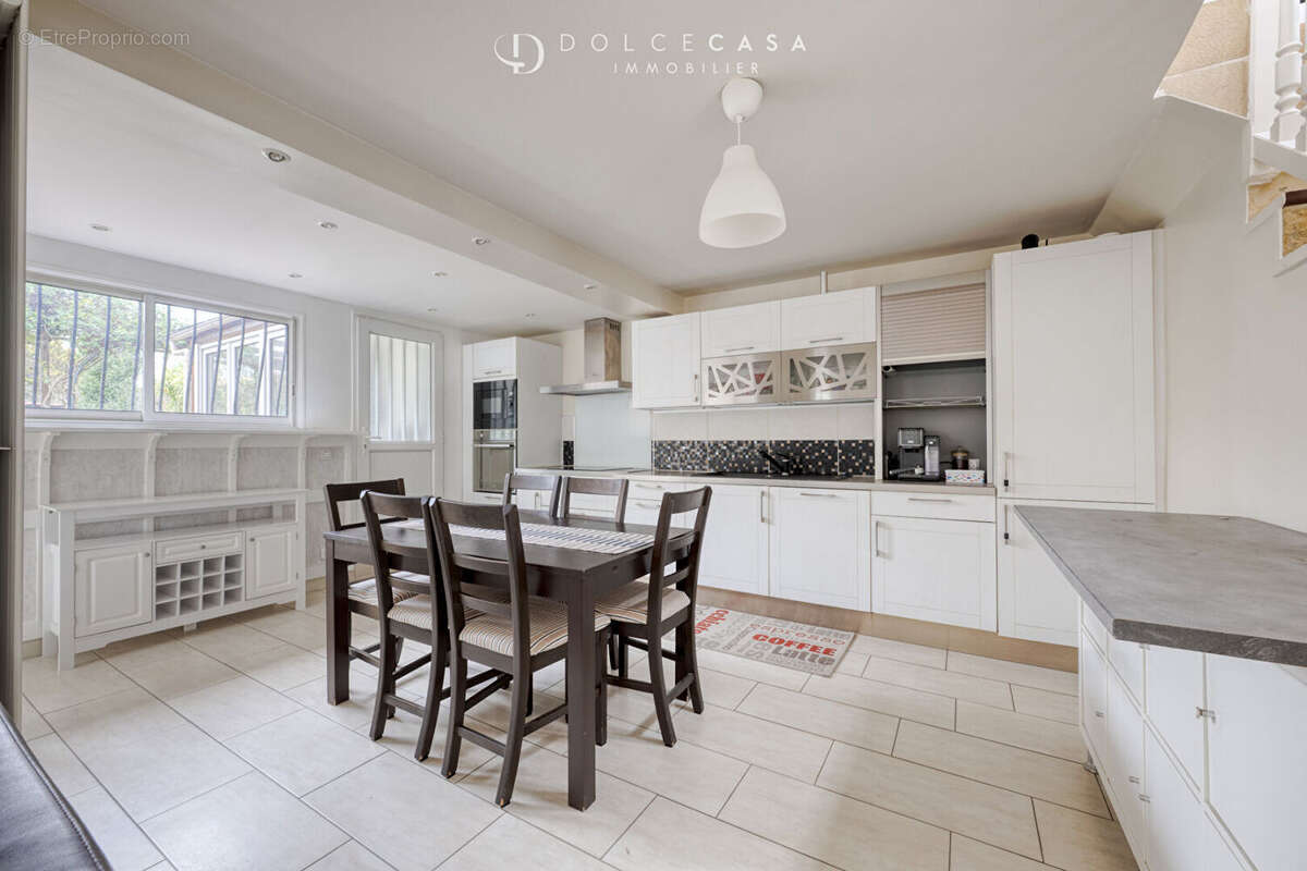 Maison à GOURNAY-SUR-MARNE