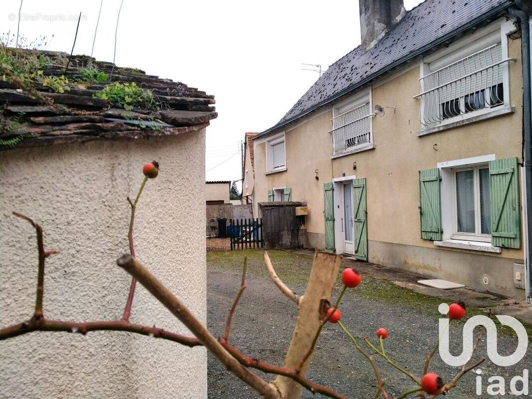 Photo 1 - Maison à NOYEN-SUR-SARTHE