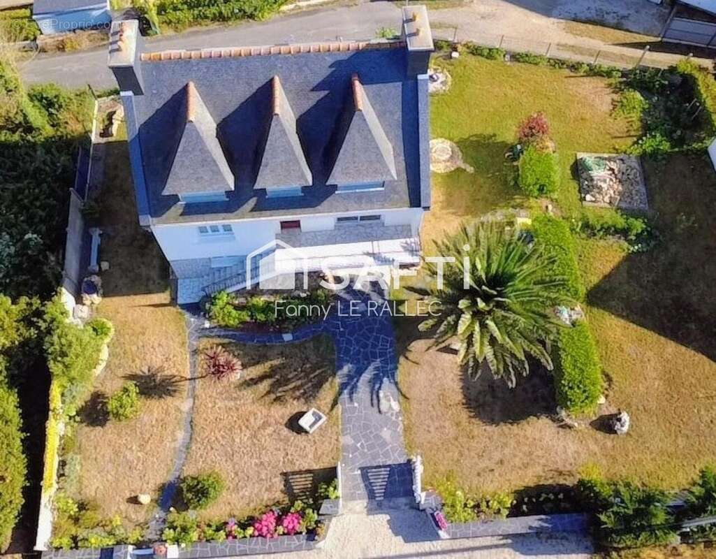 Maison 100 m² à Trevou-Treguignec  - photo 2