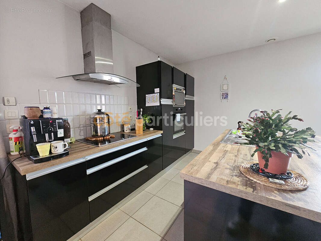 Maison à COLAYRAC-SAINT-CIRQ