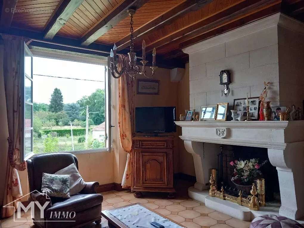 Maison à SAINT-GERMAIN-ET-MONS