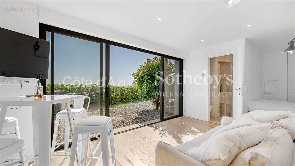 Exclusivité villa de luxe aux Issambres avec panorama Méditerranée - photo 16