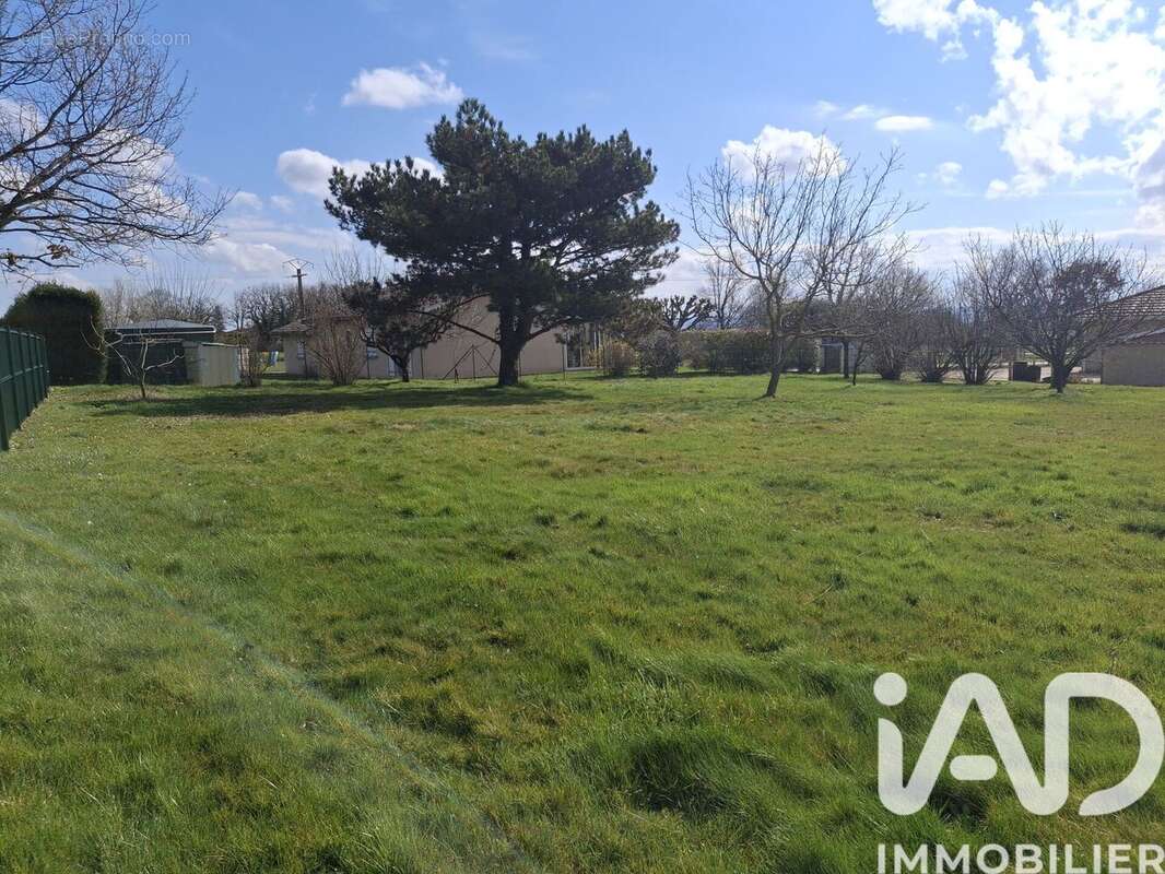 Terrain 1188 m² à Moissieu-Sur-Dolon  - photo 3