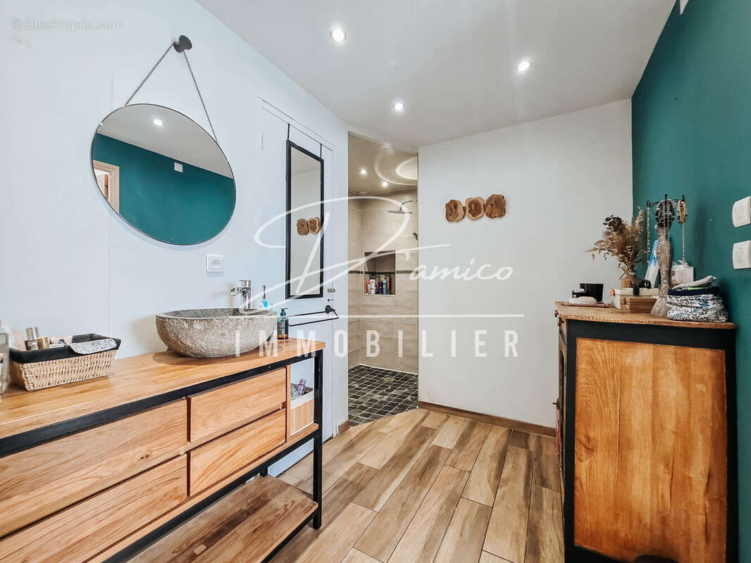 Maison à HAYNECOURT