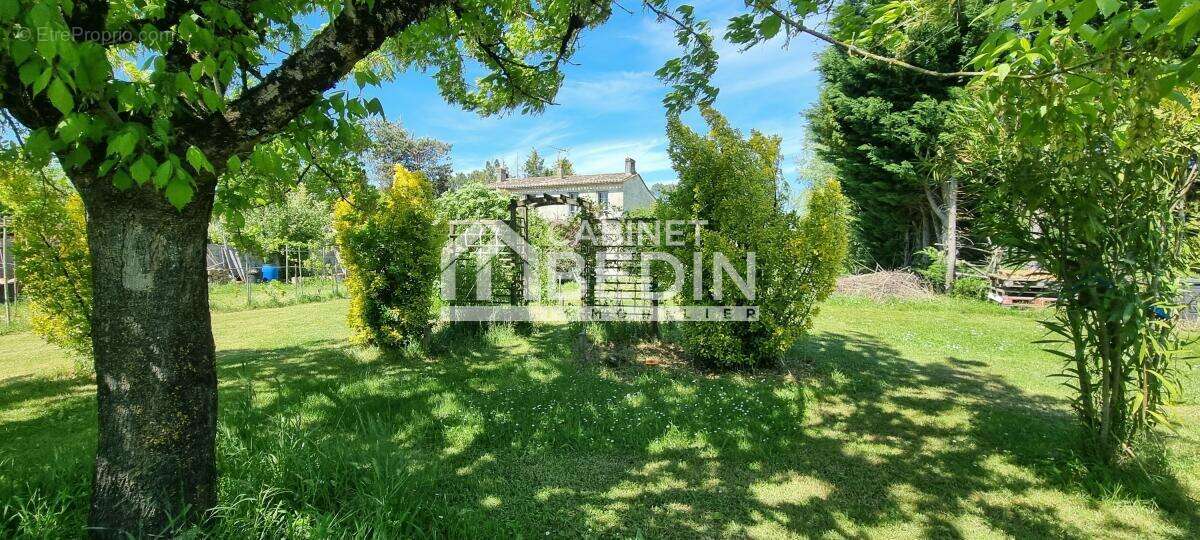 Maison à SAINT-ANDRE-DE-CUBZAC