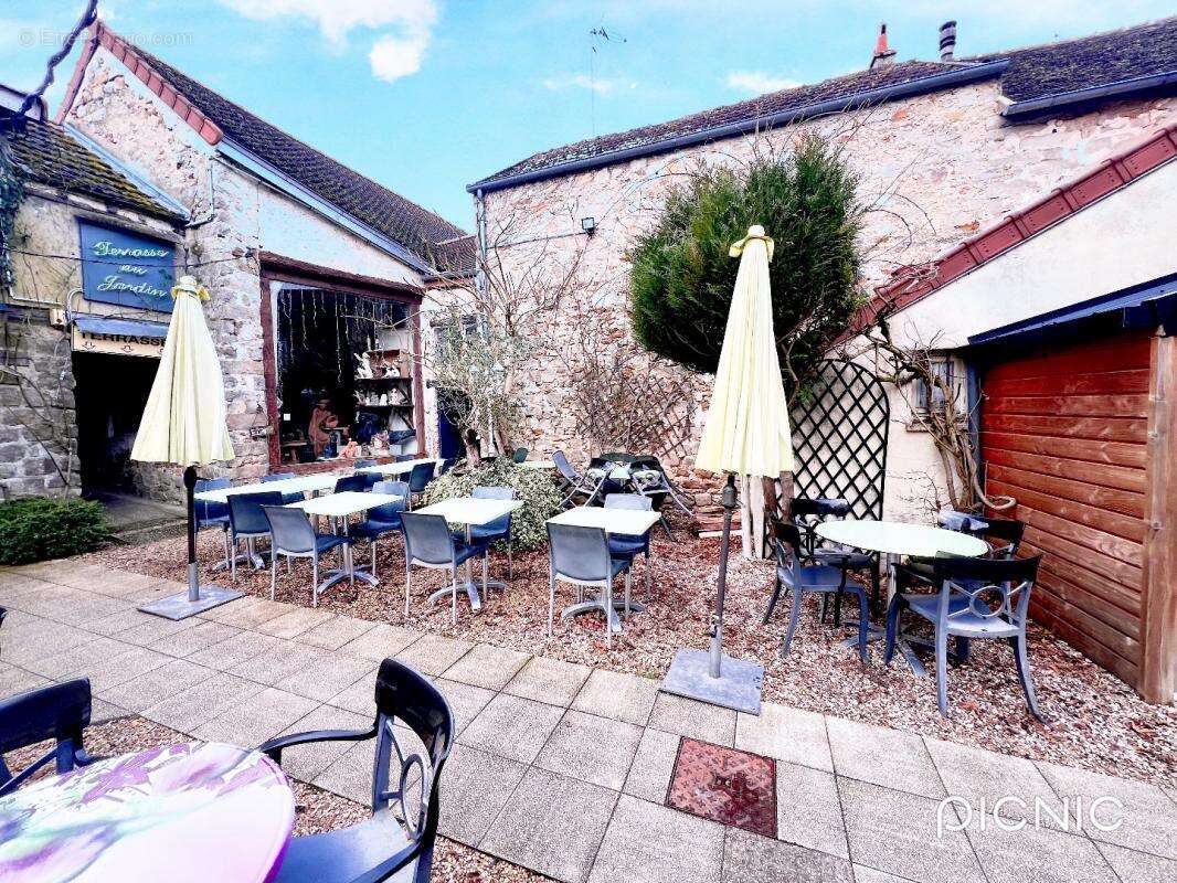 Commerce à BARBIZON