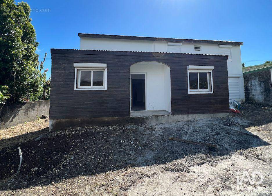 Photo 1 - Maison à CAPESTERRE-BELLE-EAU