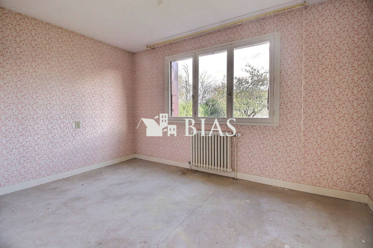 Maison à PONT-DE-L&#039;ARCHE