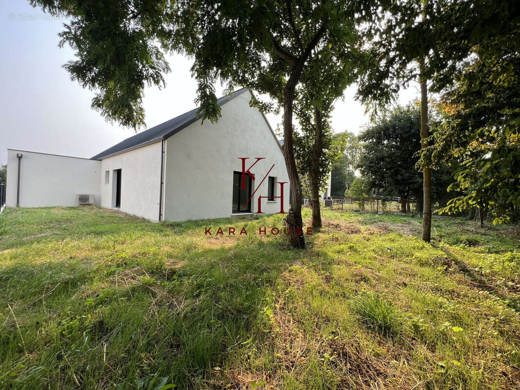 Maison à BENOUVILLE
