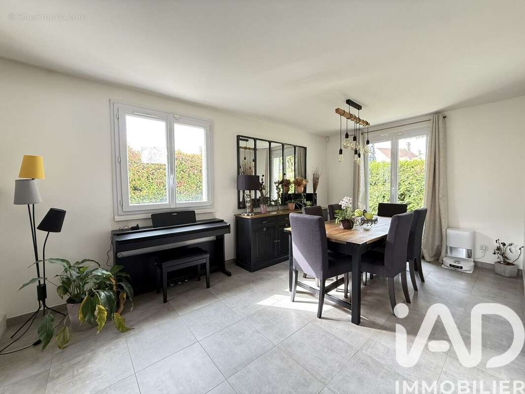 Photo 5 - Maison à MAROLLES-EN-BRIE