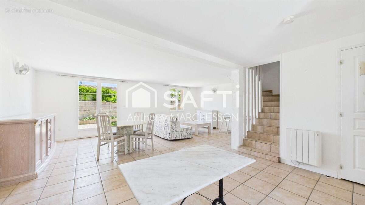 Photo 2 - Maison à SAINT-LAURENT-DE-LA-PREE