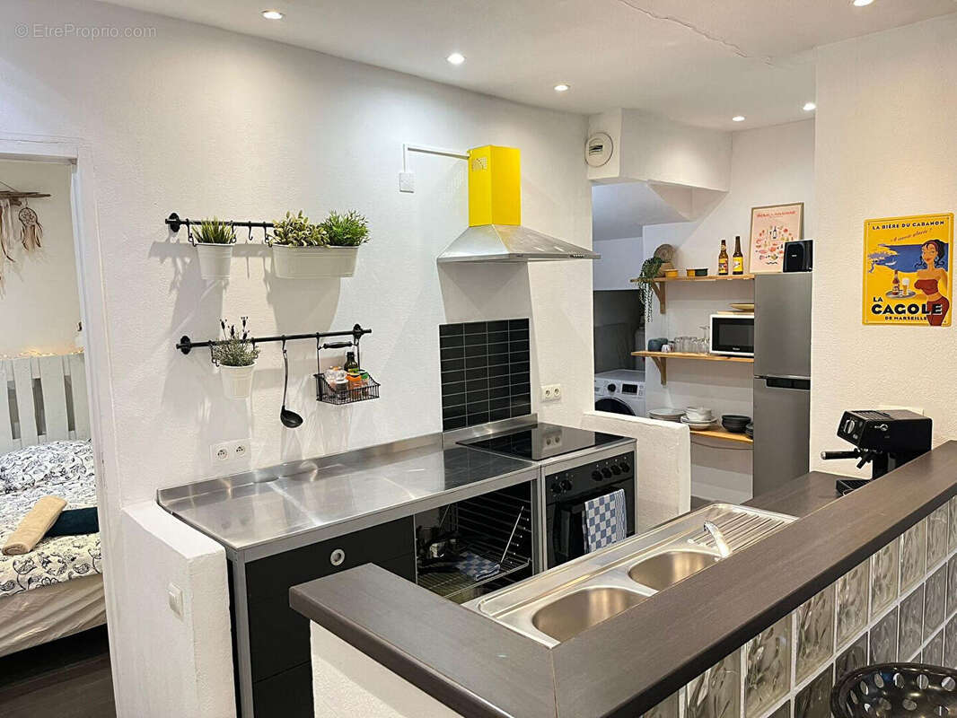 Appartement à MARSEILLE-2E