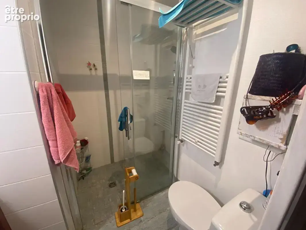 Maison betton 7 pièce(s)  chambres en rez de chaussee / pas de vis a vis / piscine / proximite ecoles et transports - photo 8