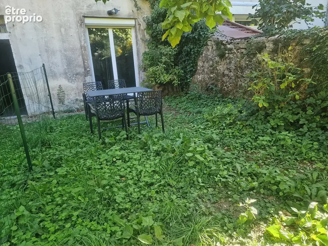 Appartement t2 meuble avec jardin privatif - photo 11