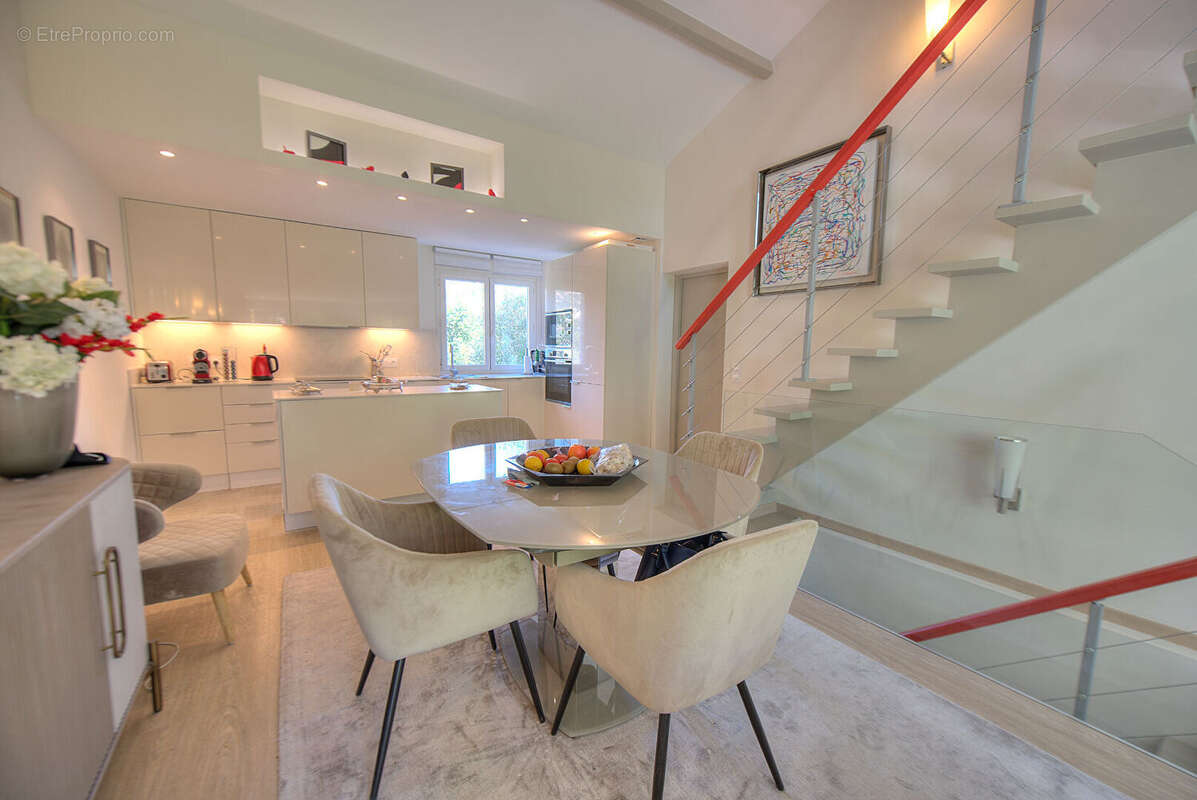 Maison à SAINT-RAPHAEL