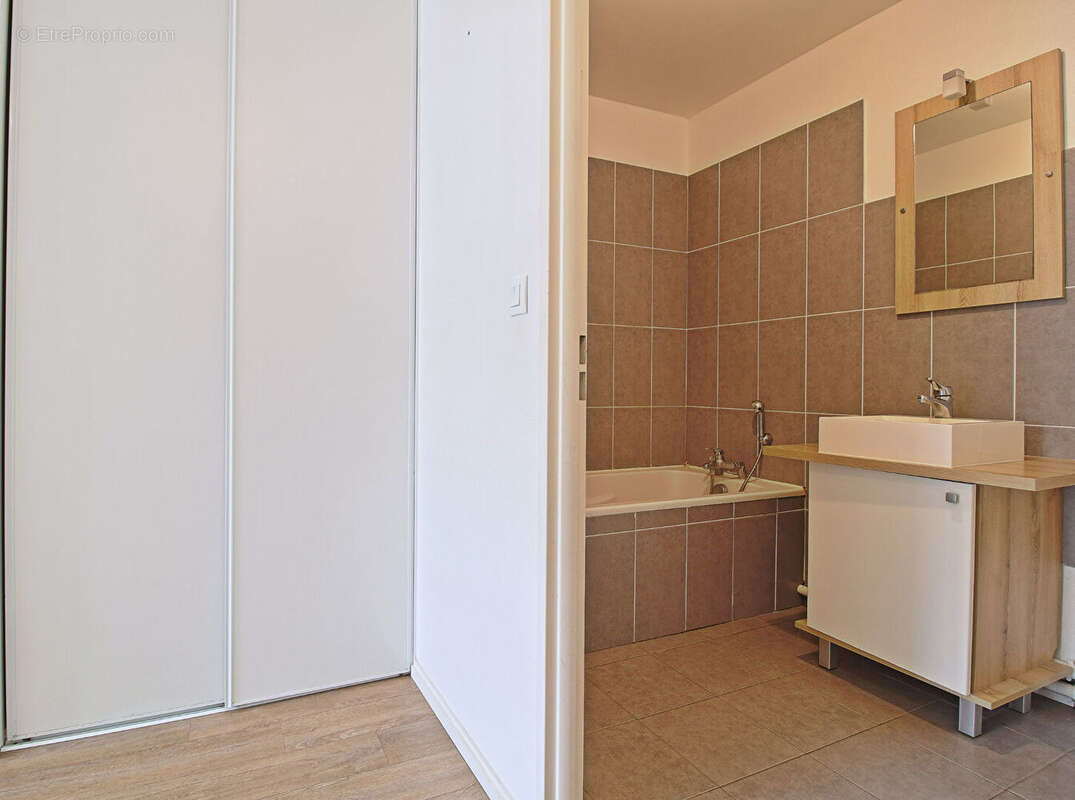 Appartement Dax 3 pièce(s) 86 m2 - photo 7
