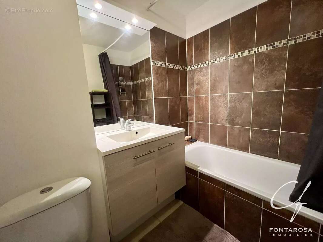 Appartement à FREJUS