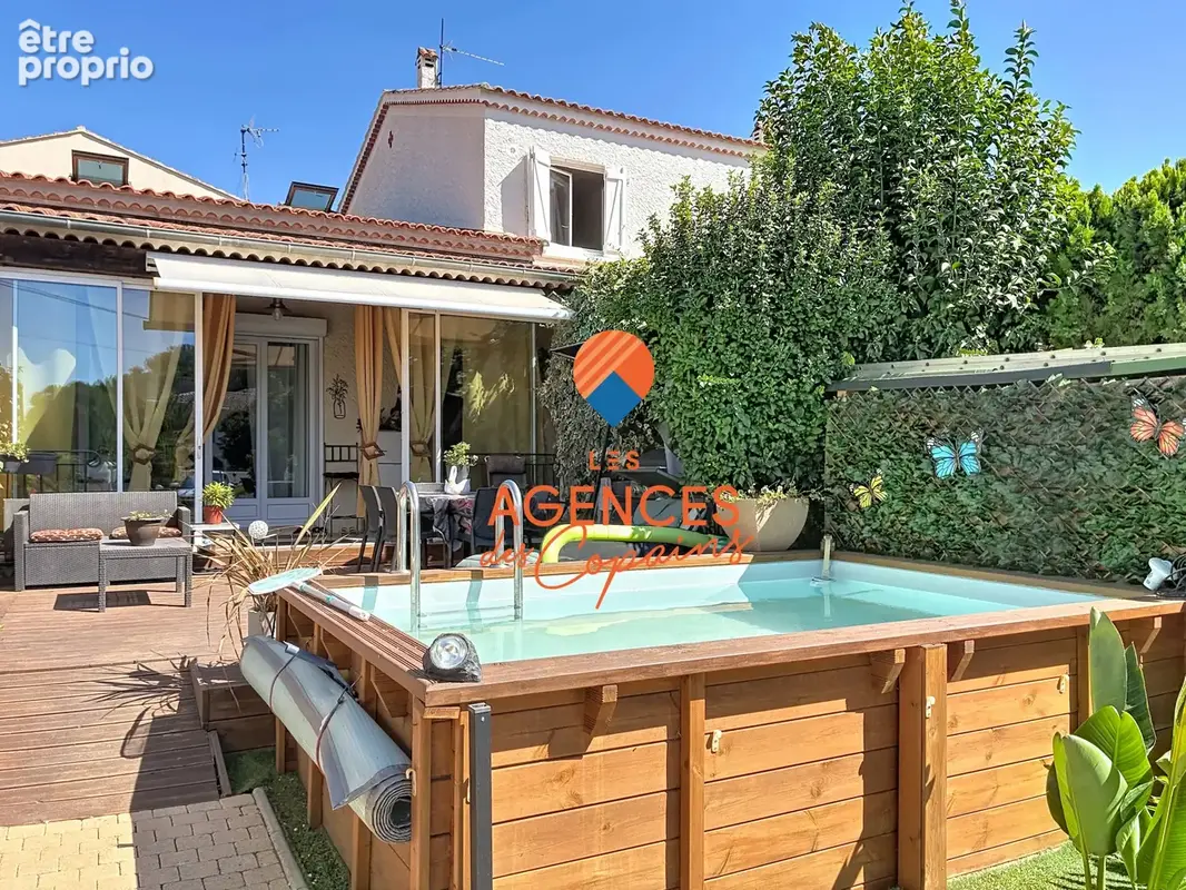Photo Maison à Six-Fours-Les-Plages au prix de 472 500€