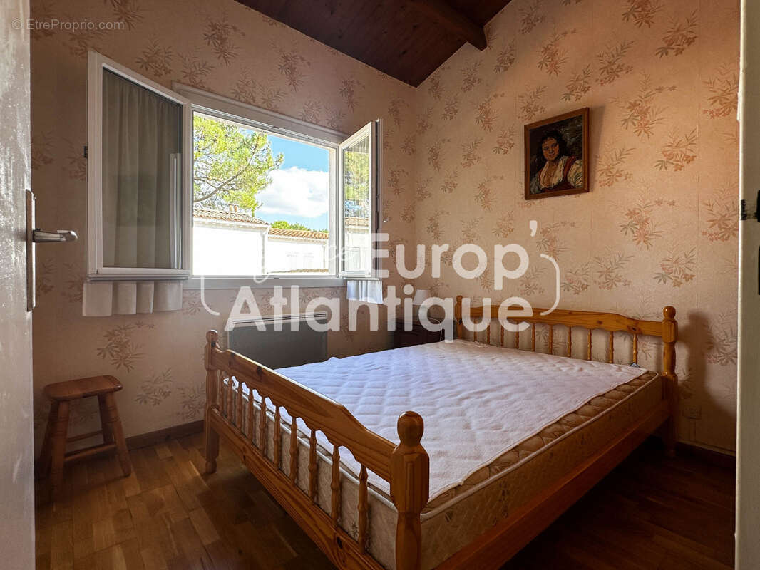 Maison à LES MATHES