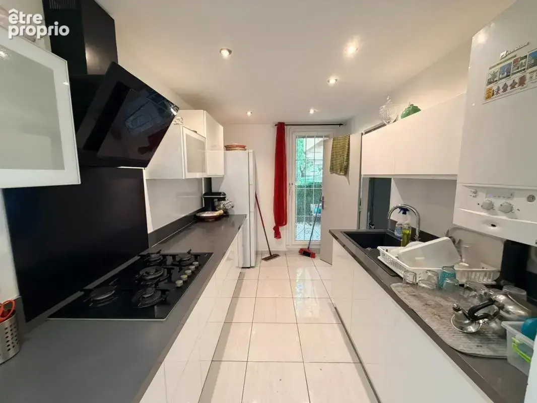 Aubagne (13400) – résidence Le Bartavelle spacieux type 4 de 99m² en rez de jardin avec parking - photo 8