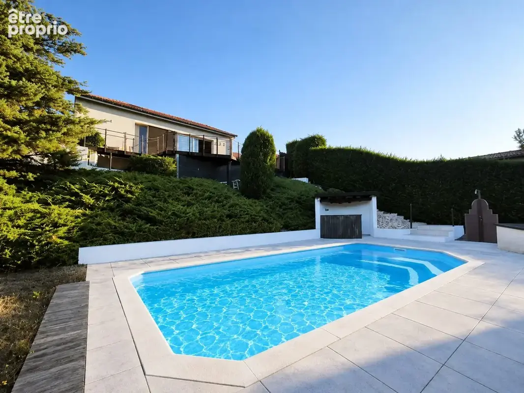 Maison 7 pièces 130 m² à vendre à La Grand-Croix (42320) - photo 1